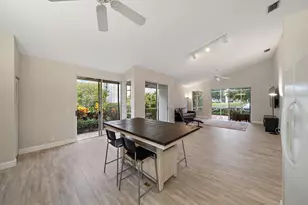 6866 Briarlake Cir, Palm Beach Gardens, FL 33418 - Photo 11