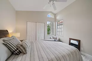 6866 Briarlake Cir, Palm Beach Gardens, FL 33418 - Photo 15