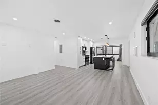 2634 NW 52nd Ct, Fort Lauderdale, FL 33309 - Photo 3