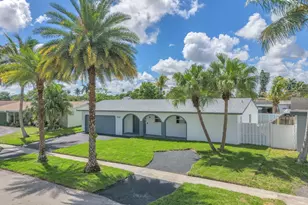 9490 NW 20th Pl, Sunrise, FL 33322 - Photo 3
