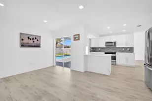 9490 NW 20th Pl, Sunrise, FL 33322 - Photo 17