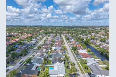 9490 NW 20th Place, Sunrise, FL 33322 - Photo 57