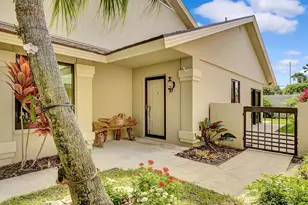 118 Ridge Rd, Jupiter, FL 33477 - Photo 3