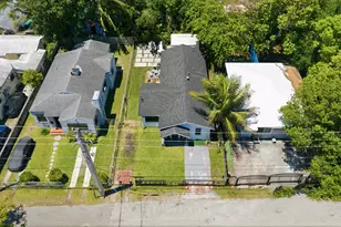 7700 NE 1st Ct, Miami, FL 33138 - Photo 27