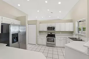 22201 Collington Dr, Boca Raton, FL 33428 - Photo 15