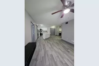 4211 San Marino Boulevard #105, West Palm Beach, FL 33409 - Photo 11