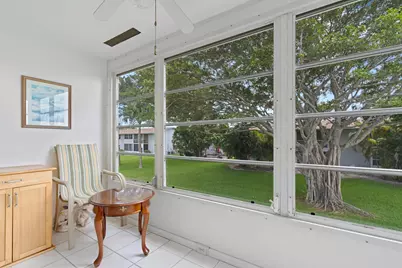 279 Coventry L, West Palm Beach, FL 33417 - Photo 11