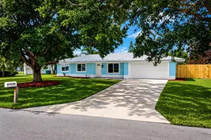 1451 SE Grapeland Ave, Port Saint Lucie, FL 34952 - Photo 3