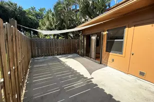 321 Sandtree Dr, Palm Beach Gardens, FL 33403 - Photo 43