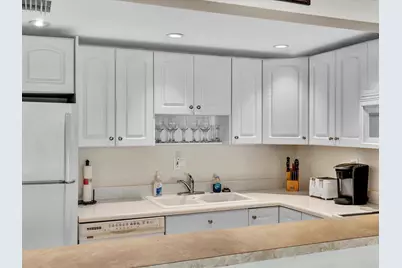 1421 S Ocean Boulevard #219, Pompano Beach, FL 33062 - Photo 17