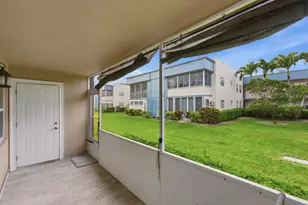 634 Normandy N, Delray Beach, FL 33484 - Photo 15