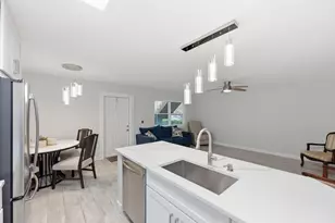 634 Normandy N, Delray Beach, FL 33484 - Photo 7