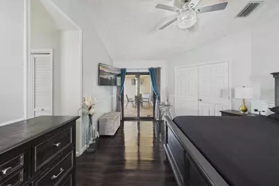 169 Executive Circle, Boynton Beach, FL 33436 - Photo 5