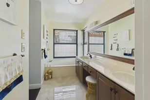 169 Executive Cir, Boynton Beach, FL 33436 - Photo 21