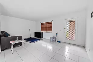 343 Capri, Delray Beach, FL 33484 - Photo 3