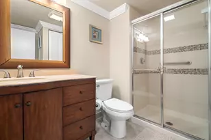 21218 Lago Cir, Boca Raton, FL 33433 - Photo 23