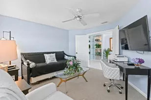 252 Legendary Cir, Palm Beach Gardens, FL 33418 - Photo 15