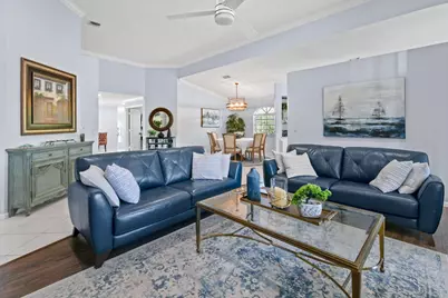 252 Legendary Circle, Palm Beach Gardens, FL 33418 - Photo 3