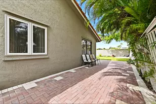 263 NW 48th Ave, Deerfield Beach, FL 33442 - Photo 3