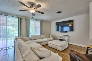 2067 Cezanne Rd, West Palm Beach, FL 33409 - Photo 13