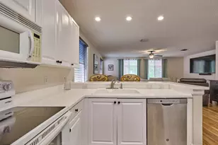 2067 Cezanne Rd, West Palm Beach, FL 33409 - Photo 11