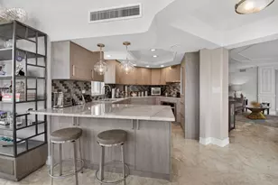 100 SE 5th Ave, Boca Raton, FL 33432 - Photo 9