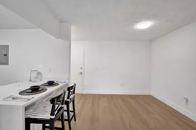 7300 NW 17th Street #305, Plantation, FL 33313 - Photo 5
