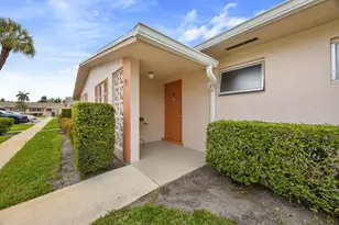 2691 Dudley Dr Dr E, West Palm Beach, FL 33415 - Photo 1