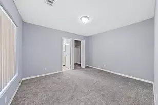 352 Prestwick Cir, Palm Beach Gardens, FL 33418 - Photo 9