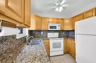 16 NE 20th Ct, Wilton Manors, FL 33305 - Photo 7