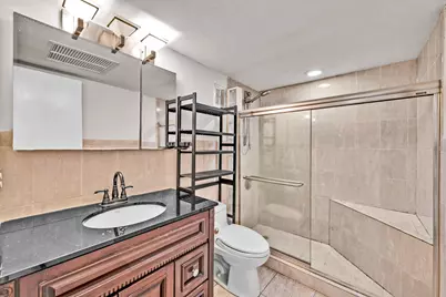 16 NE 20th Court #B8, Wilton Manors, FL 33311 - Photo 17