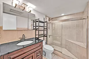16 NE 20th Ct, Wilton Manors, FL 33311 - Photo 17