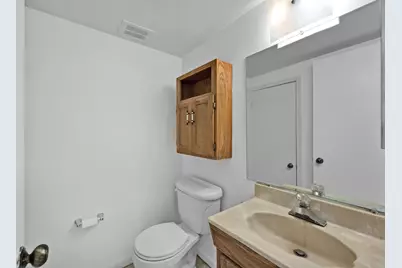 16 NE 20th Court #B8, Wilton Manors, FL 33311 - Photo 9