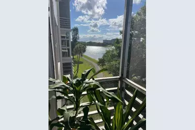 2751 N Palm Aire Drive #402, Pompano Beach, FL 33069 - Photo 29