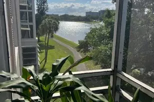 2751 N Palm Aire Dr, Pompano Beach, FL 33069 - Photo 29