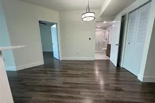 110 SW 12th St, Miami, FL 33130 - Photo 5