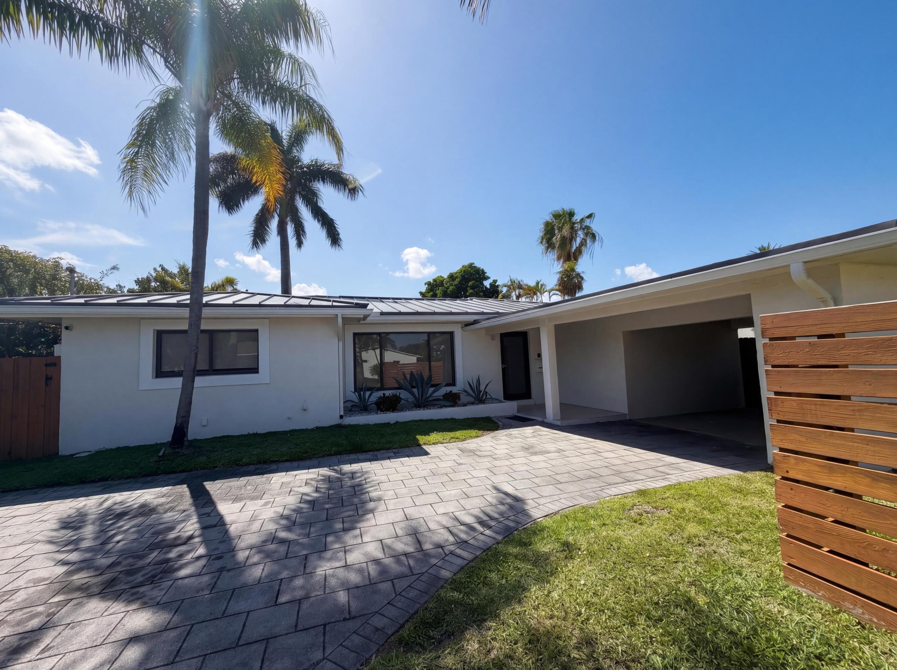 1717 NE 20th Ave - 1717 NE 20th Ave, Fort Lauderdale, FL 33305 Luxury Property | Jose Angel Pina