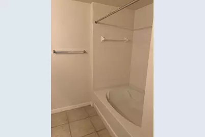 549 SE Prescott Place, Stuart, FL 34994 - Photo 9