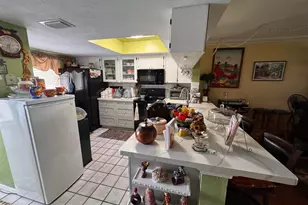 1406 Palm Beach Trace Dr, Royal Palm Beach, FL 33411 - Photo 5