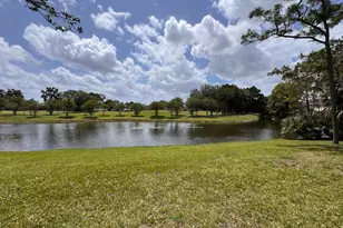 1406 Palm Beach Trace Dr, Royal Palm Beach, FL 33411 - Photo 11