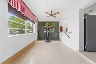 723 N 7th St, Lantana, FL 33462 - Photo 45