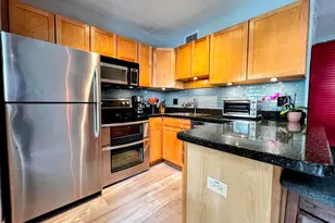 2660 NE 8th Ave, Wilton Manors, FL 33334 - Photo 5