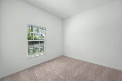 8585 101st Avenue, Vero Beach, FL 32967 - Photo 5