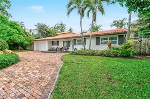 8110 W Lake Dr, West Palm Beach, FL 33406 - Photo 5