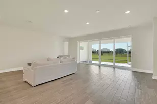 10306 SW Green Turtle Ln, Port Saint Lucie, FL 34987 - Photo 23