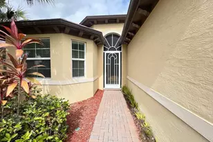 11948 SW Crestwood Cir, Port Saint Lucie, FL 34987 - Photo 3