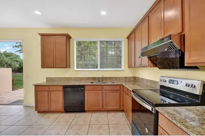 7480 Sarentino Lane, Boynton Beach, FL 33437 - Photo 9