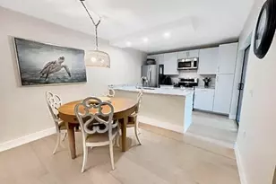3025 30th Ct, Jupiter, FL 33477 - Photo 3