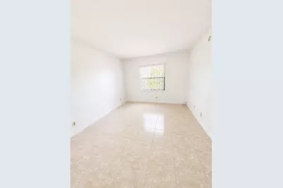 7178 Golf Colony Court #101, Lake Worth, FL 33467 - Photo 9