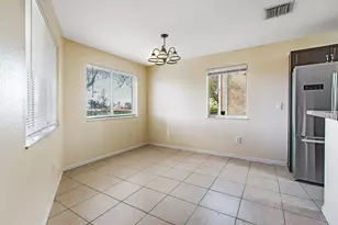 8460 NW 40th St, Coral Springs, FL 33065 - Photo 7